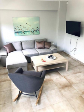 Charming Apartment in Faliro!